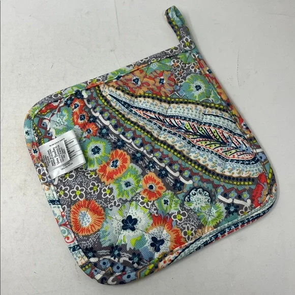 VERA BRADLEY CITRUS PAISLEY PATTERN OVEN MITT AND POT HOLDER NWOT QUILTED - Picture 8 of 12